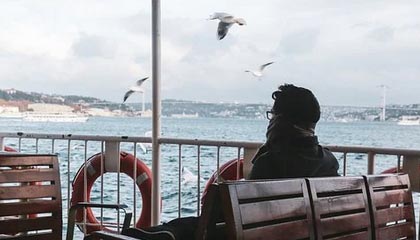 九游娱乐-“跑出亲子情，牛仔3K亲子跑燃情香港”